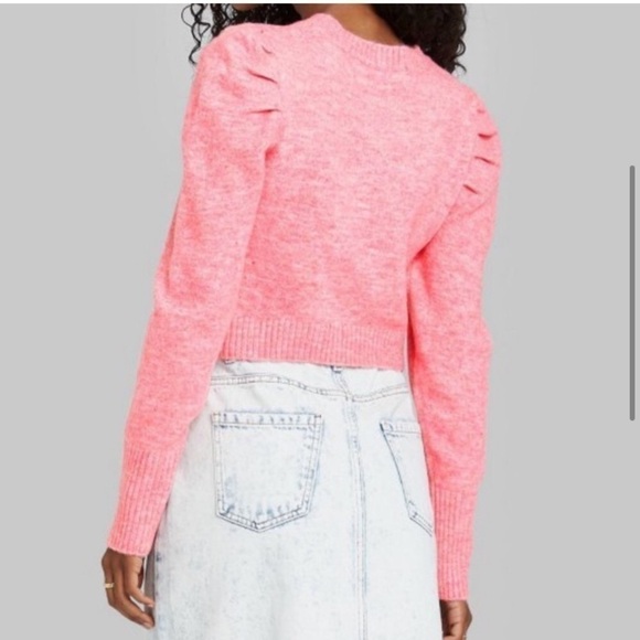 Wild Fable puff sleeve cropped sweater in pink - Picture 2 of 4